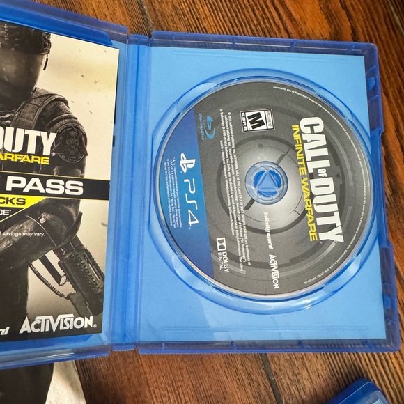 PS4 Call of Duty infinite warfare. - Picture 2 of 4